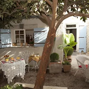 Bed & Breakfast La Maison Du Peintre En Provence, Mallemort
